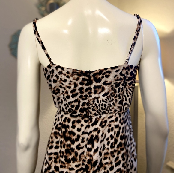 Vince Camuto Vneck Leopard Print Midi Dress Nwt - Picture 2 of 9